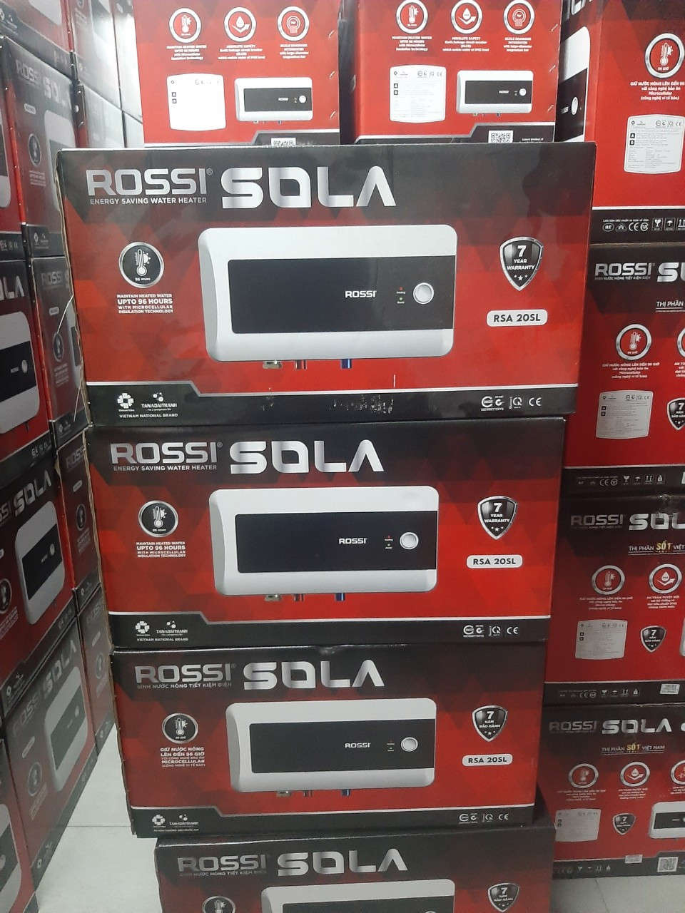thiết kế và cảm nhận về Rossi Sola 20L RSA 20SL